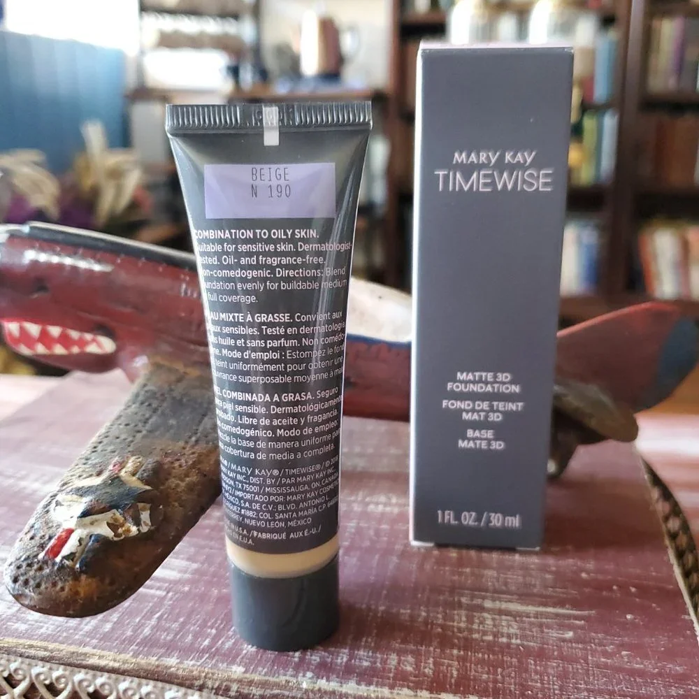 Beige N 190 (Neutral) Matte 3D Foundation Combo to Oily Mary Kay Timewise